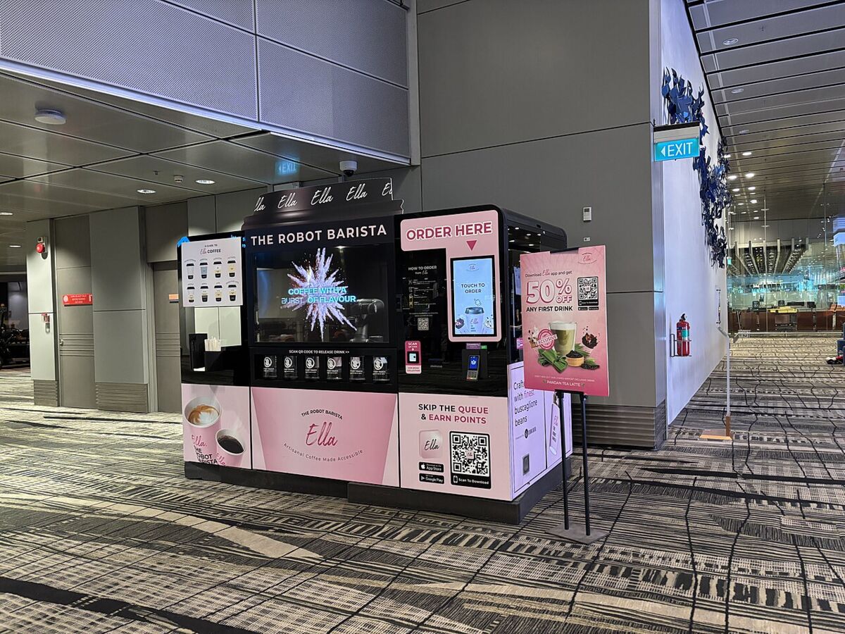 Automated robot barista coffee kiosk in Terminal 3 at Changi Airport