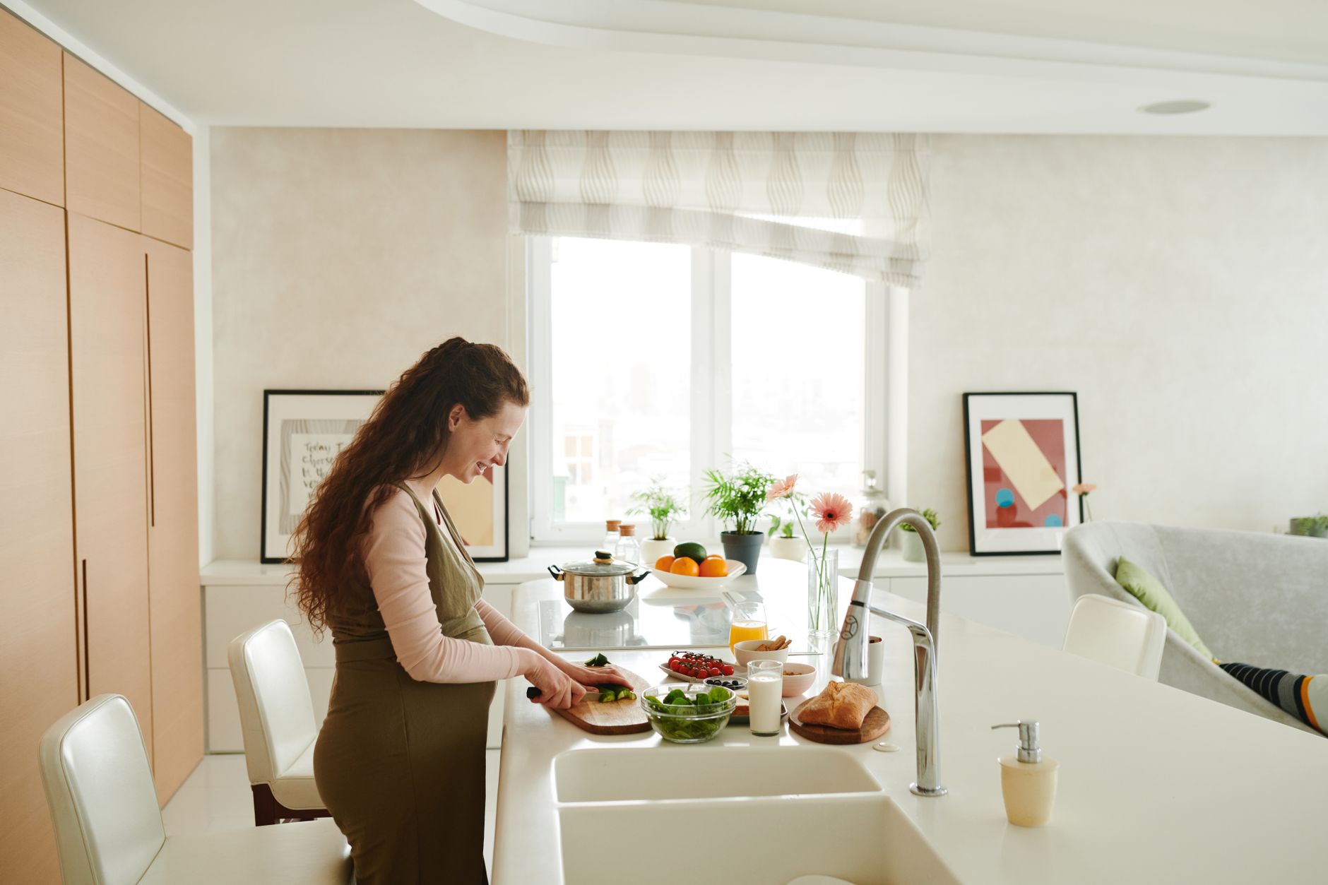 Eating Well in Pregnancy: A Singapore Mum's Practical Guide