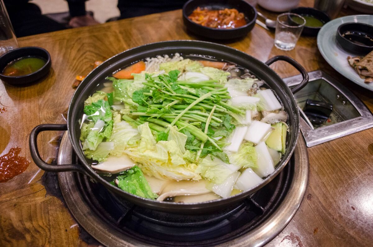 Hotpot Singapore: A Family Guide to Steamboat Dining With Kids