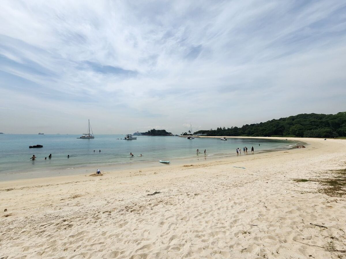 Lazarus Island Family Guide: Singapore's Calm Beach Day Out