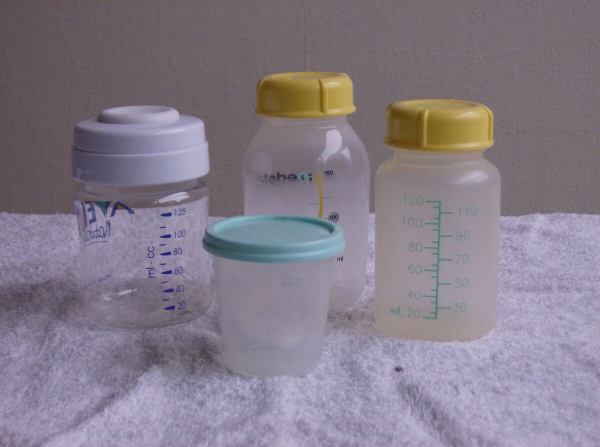 Breast milk storage containers