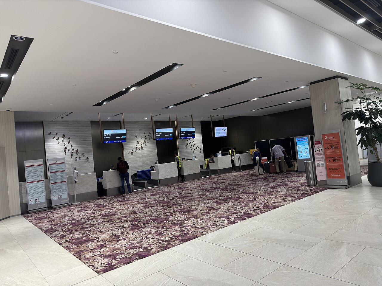 Seletar Aerospace Park: A Family Guide to The Oval, Plane-Spotting and Colonial Cafes
