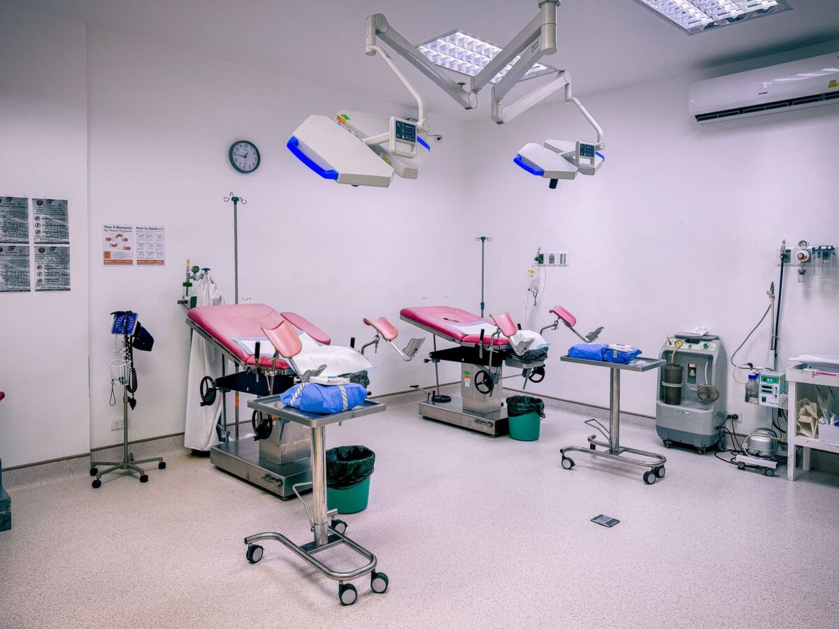 A well-equipped delivery room in a hospital in Central Visayas, Philippines.