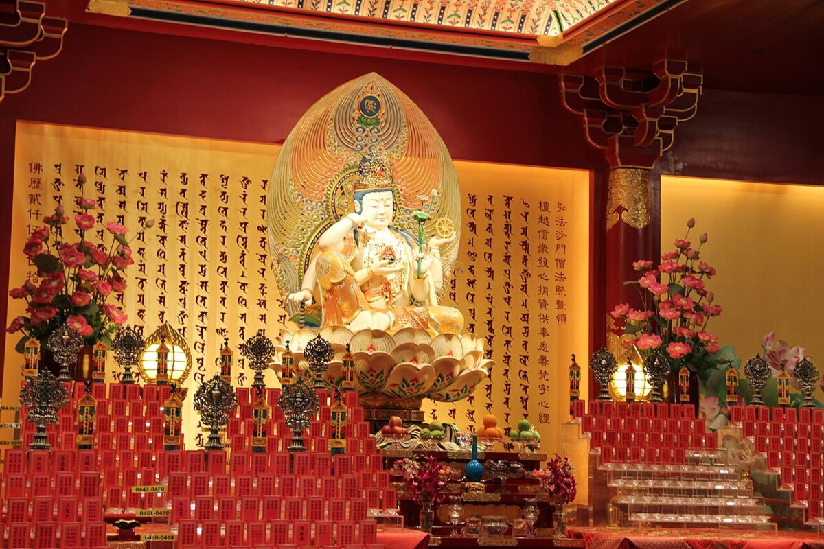 Temples and Places of Worship in Singapore: A Family Guide
